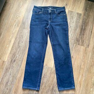 Chicos Jeans Straight Leg women's size 1 (sz 8R) Dark Wash Mid Rise